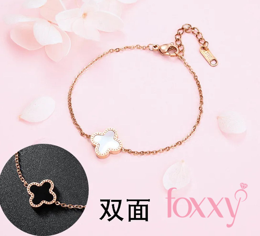 Fashion Lotus Titanium Steel Plating Bracelet