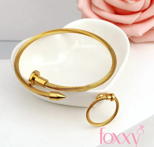 Fashion Geometric Titanium Steel Polishing Bangle 1 Piece