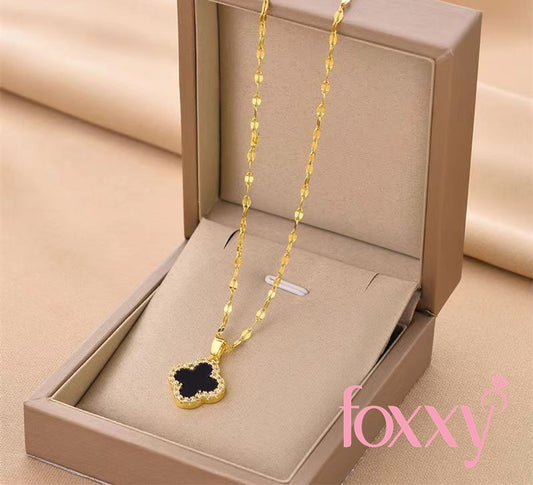 Elegant Fashion Geometric Titanium Steel Flowers Diamond Artificial Gemstones Necklace