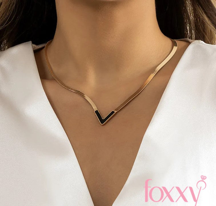 Fashion Letter Titanium Steel Enamel Necklace 1 Piece