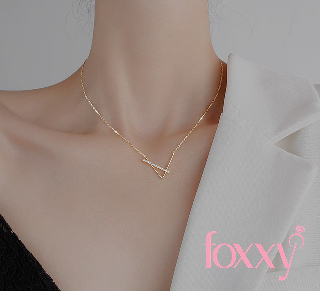 Fashion Simple Style Geometric Titanium Steel Rhinestone Metal Diamond Artificial Gemstones Necklace