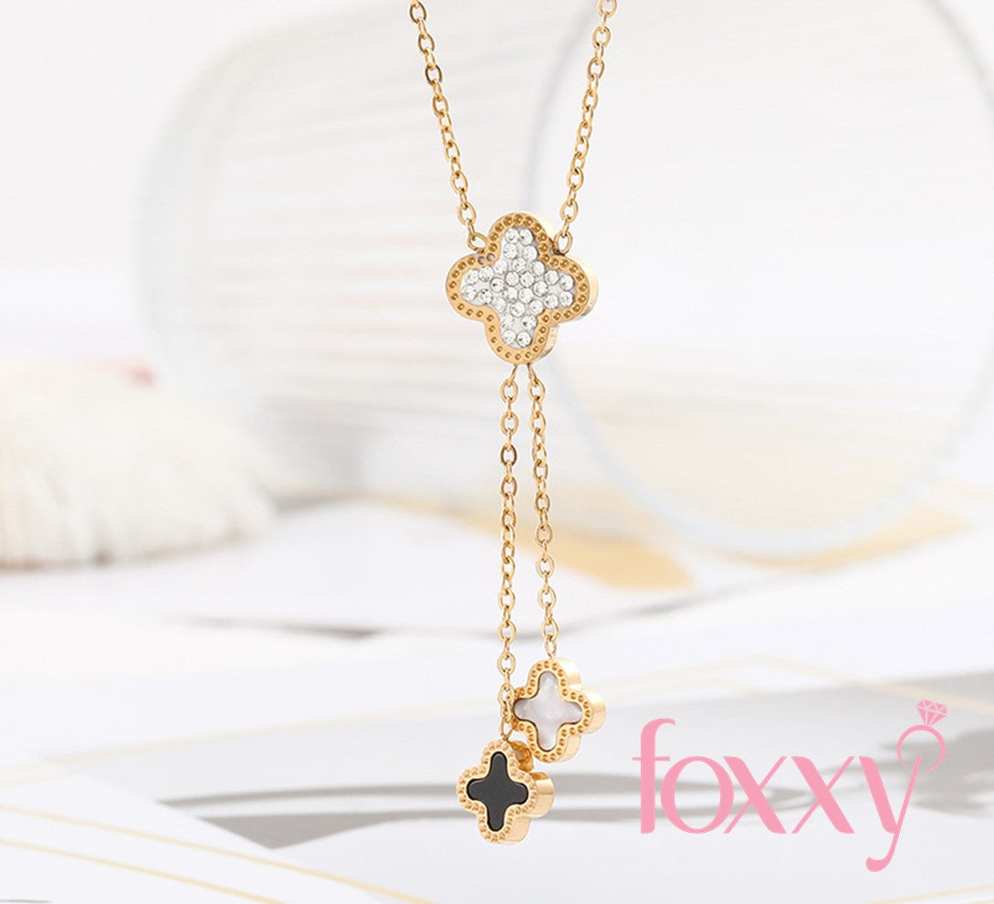Elegant Fashion Flower Titanium Steel Plating Inlay Artificial Gemstones Necklace
