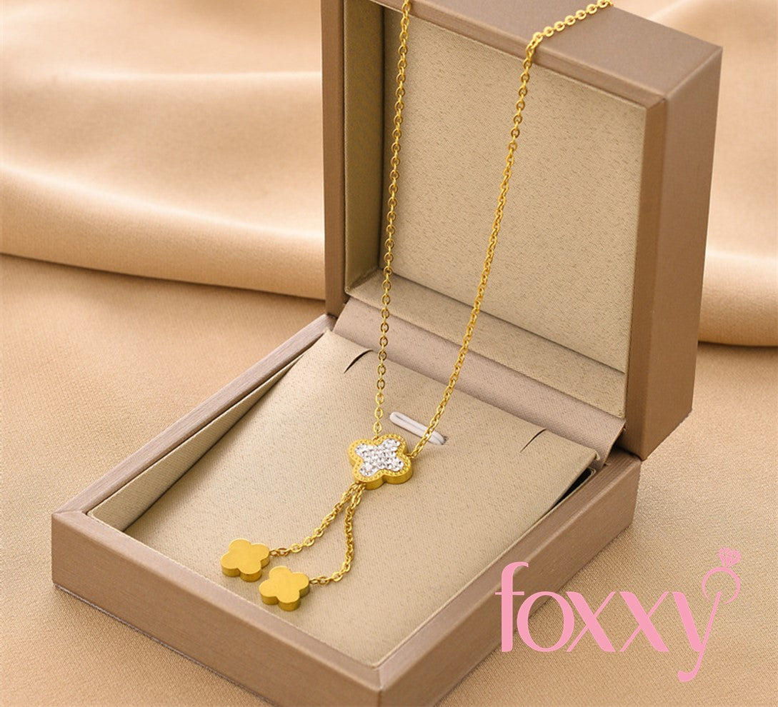 Fashion Four Leaf Clover Titanium Steel Plating Zircon Pendant Necklace