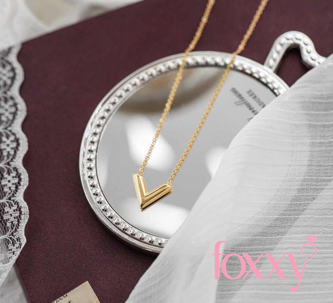 Fashion V Shape Titanium Steel Plating Bracelet & Necklace