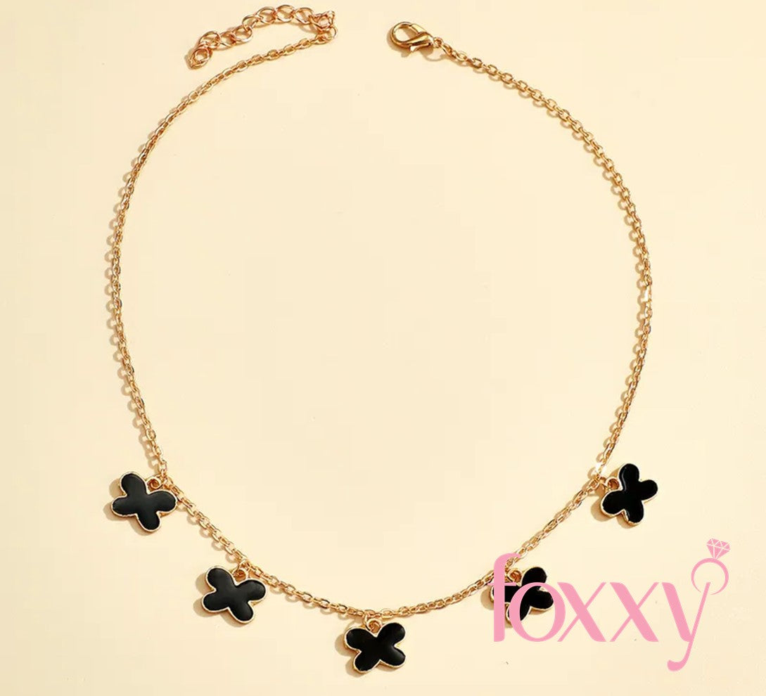 Korean exaggerated oil drop flower four-leaf clover pendant necklace