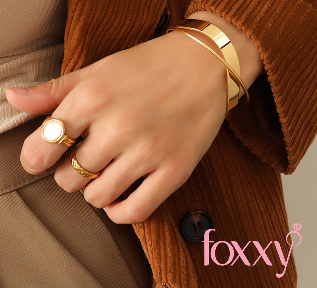 Simple Style Solid Color Titanium Steel Bangle Plating Stainless Steel