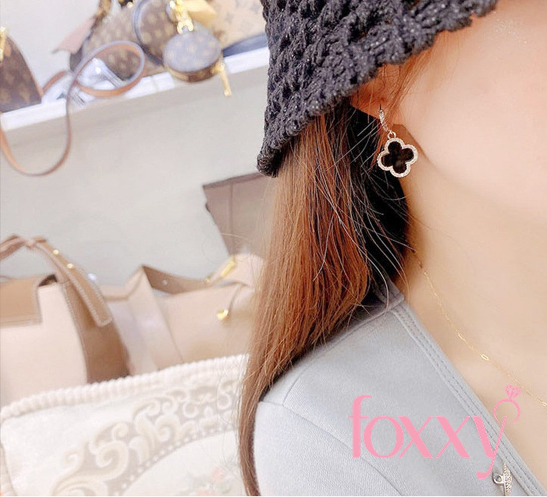Fashion Four Leaf Clover Copper Plating Zircon Earrings