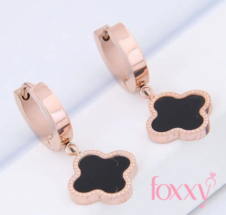 fashion titanium steel black four-leaf clover earrings
